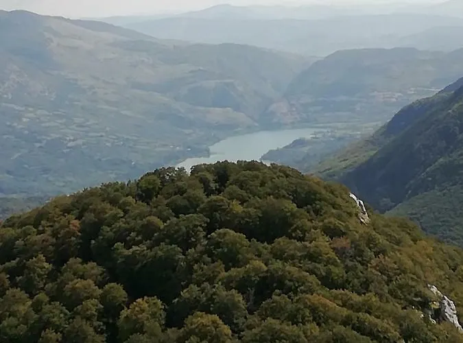 Principe Di Napoli Apartment Pescasseroli